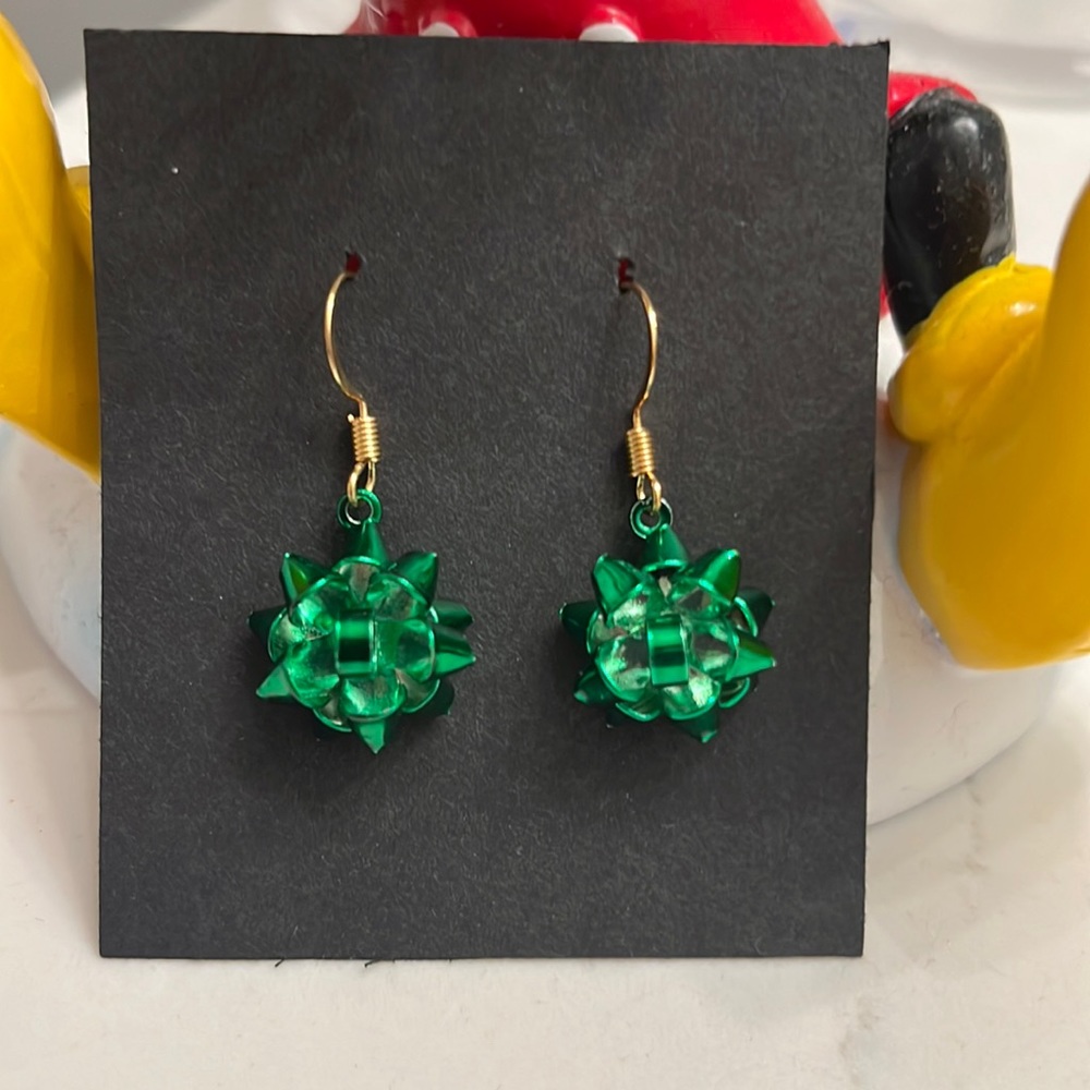 Christmas Bow earrings-green